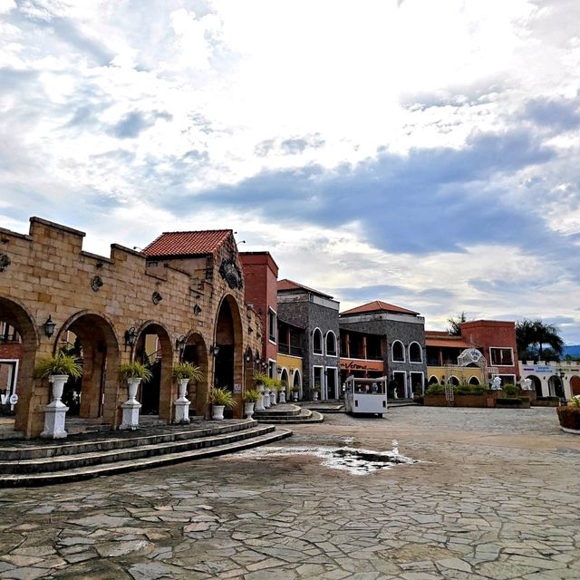 Verona at Tublan (เวโรน่า แอท ทับลาน): ดินแดนแห่งรักที่สาวๆ ห้ามพลาด