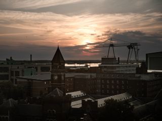 ⚓ Portsmouth, UK — A Seaside Stop Full of History & Views 🇬🇧