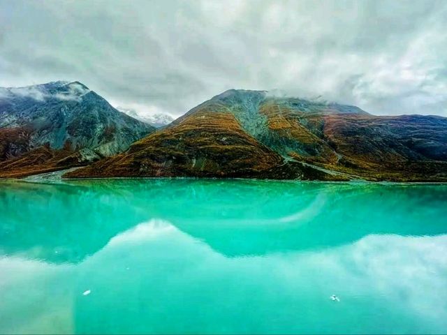 🧊 Glacier Bay National Park – Where Ice Meets the Wild