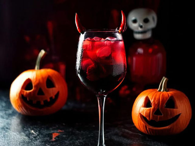 A Triptych of Terror: Your Macau Halloween Awaits