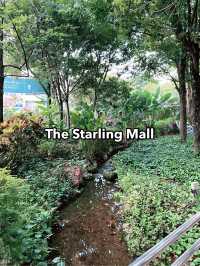 Starling Mall: Green Mall Surrounded by Nature and Lush Landscapes