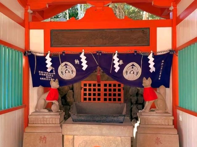 🌸 Nezu Shrine – A Serene Escape in Tokyo’s Old Neighborhood