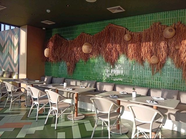 มาแล้ว มาอีก! Mercure Rayong Lomtalay มาแล้ว มาอีก! Mercure Rayong Lomtalay