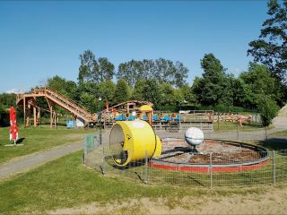 Mini Worlds & Island Whimsy