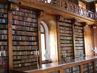 Helikon Library – aristocratic knowledge preserved in Keszthely