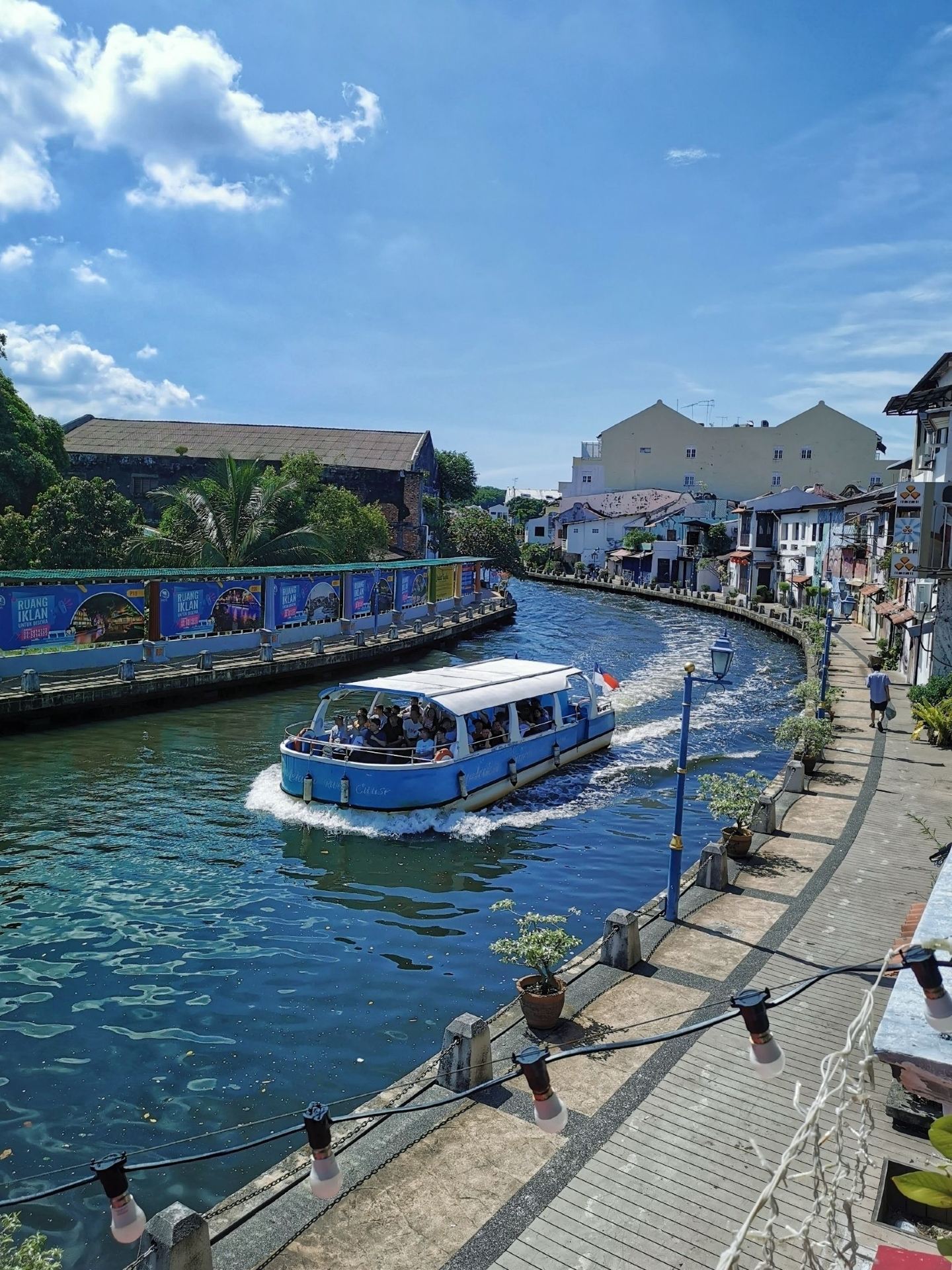 Santai Sejenak di Melaka: Menikmati Kota dengan Langkah Perlahan