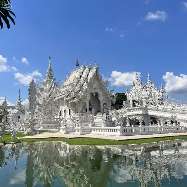 White Temple 🤍🤍