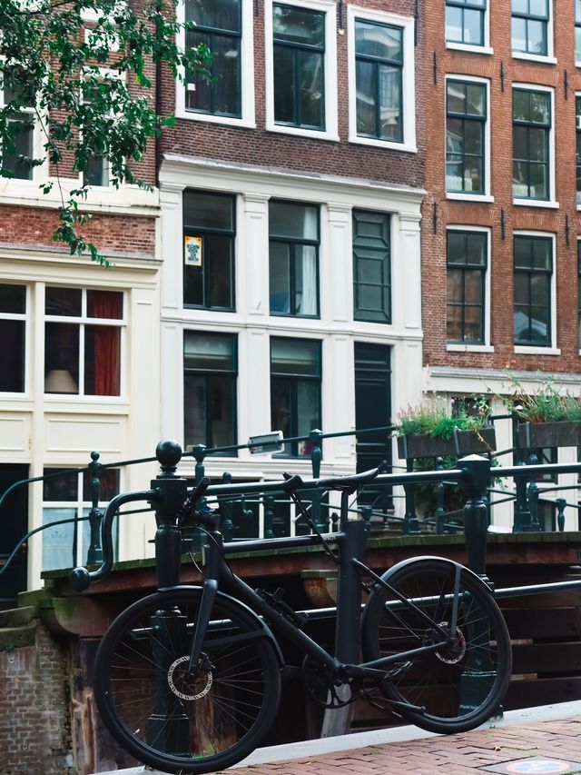 Canals in Amsterdam, The Netherlands🇳🇱📌