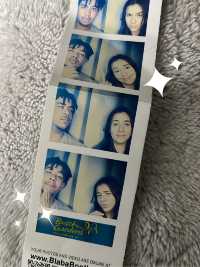 Busch Gardens fun in the photo booths!