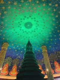 天井に広がる宇宙🪐✨🇹🇭バンコクの寺院【ワット・パークナム】