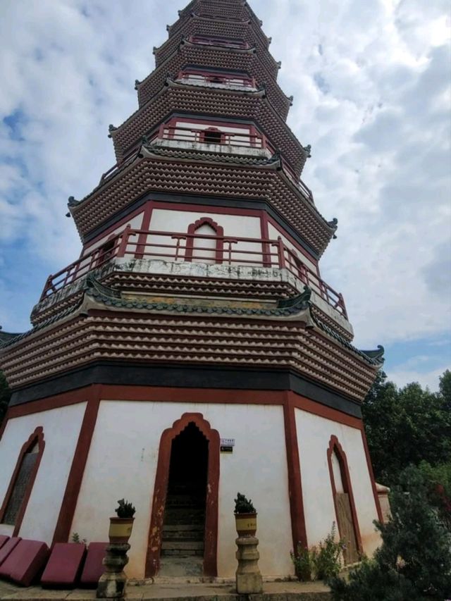 登塔觀景極致壯麗享受