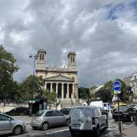 An enjoyable afternoon in Paris!
