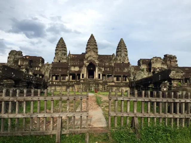 Serene Siem Reap: Gateway to Angkor