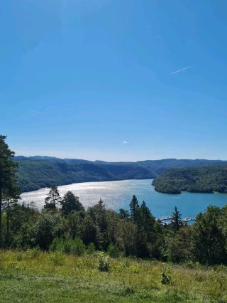 The most beautiful lake view 😍 #FrenchGems