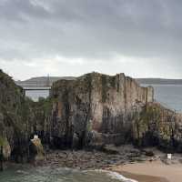 “Explore the Hidden Gem of Wales: St. Catherine’s Island & Historic Fort Tenby”