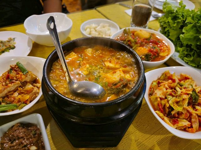 해외여행 볼리비아의 수도 라파즈 맛집 Corea Town
