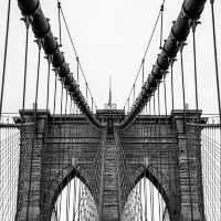 Brooklyn Bridge: Where History Meets the Skyline 🌉✨  