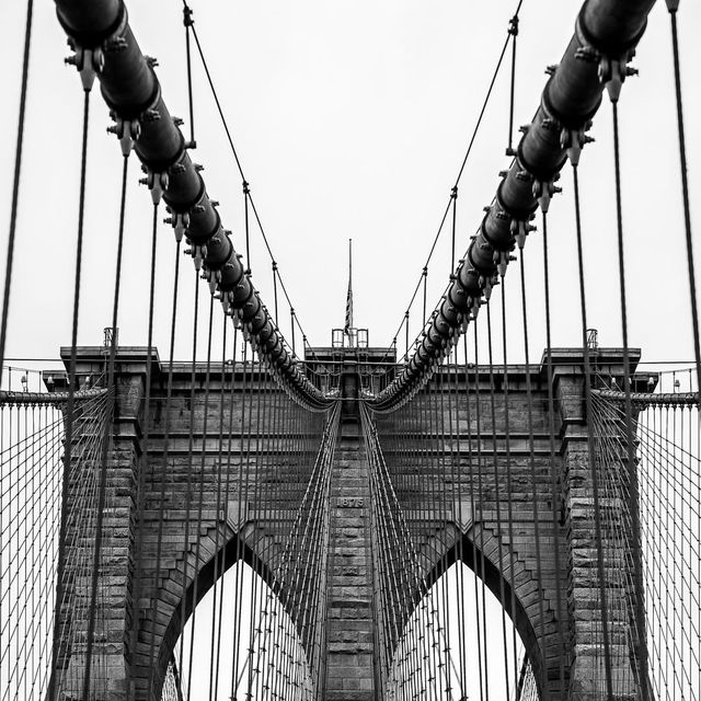 Brooklyn Bridge: Where History Meets the Skyline 🌉✨  