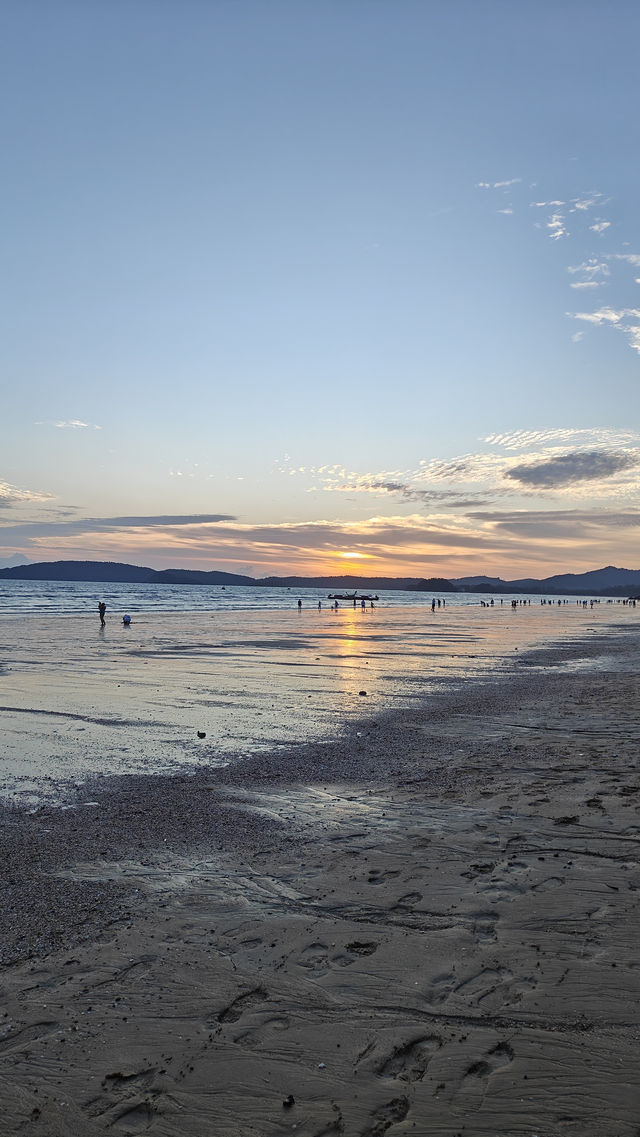 Sunset Viewpoint at Ao Nang – Where to Catch the Golden Hour