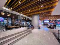 “Trendy Orchard‑Edge Haven with Spa & Club Lounge”