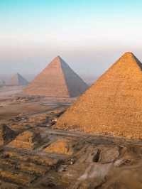 🏜 Pyramids of Giza: Timeless Wonders of the Ancient World 🇪🇬✨