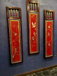 You are in restaurant, but feel like an historical museum! It’s possible in Hoi An