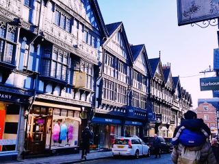 🏰🌿 Chester: Timeless Heritage & Sustainable Charm 🇬🇧  