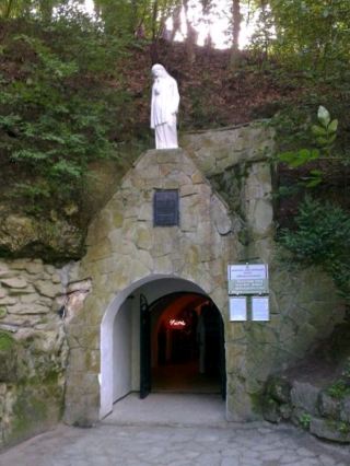 Stradch Cave Monastery: Ukraine’s Timeless Underground Sanctuary