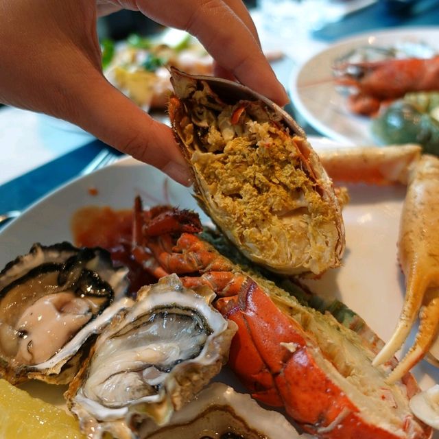 Weekend Seafood Brunch🦞 Weekend Seafood Brunch🦞