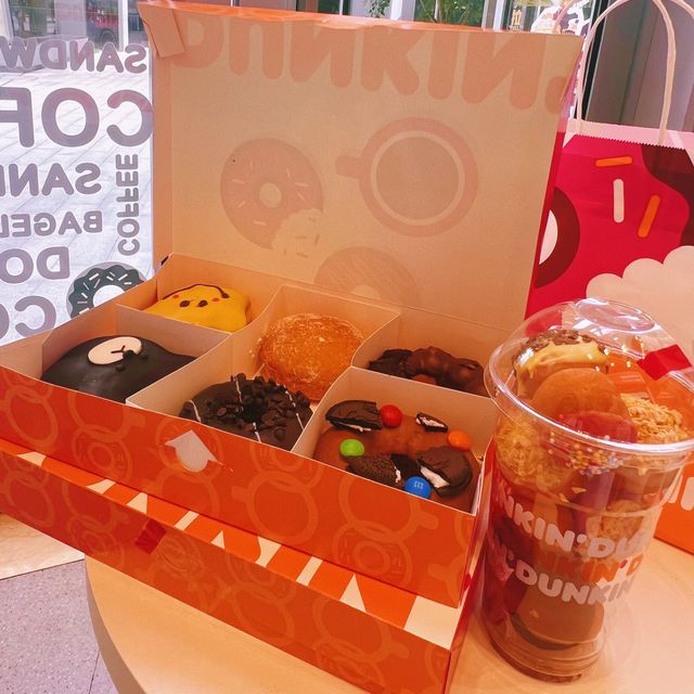 🍩 From Dunkin' Delights to M&M's Temptations