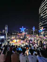 一線江景的商場Live House氛圍感太絕了