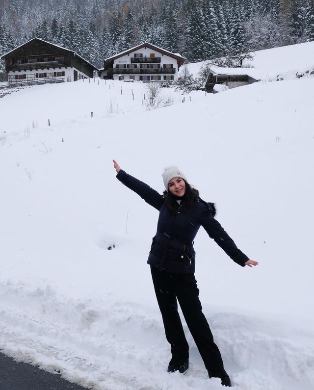 ❄️ Winter Wonderland: Embracing Snowy Days in Germany 🇩🇪☃️