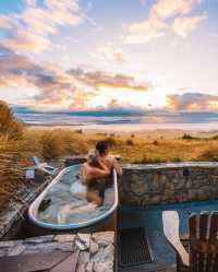 🌟 Sky Scape: New Zealand's Ultimate Glass Cabin Retreat 🏞️