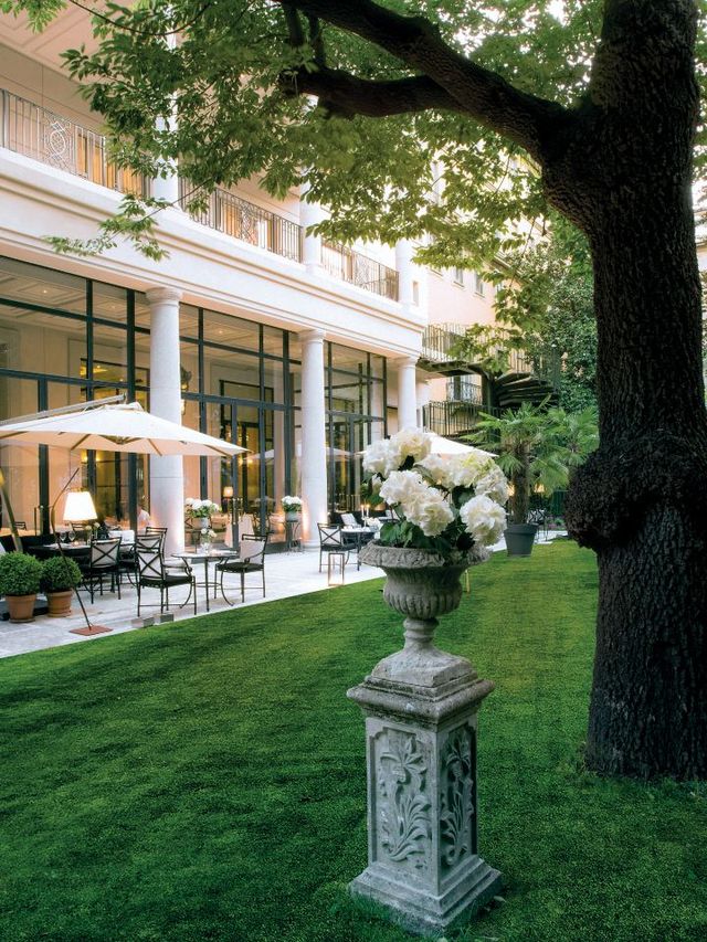 🌟✈️ Milan's Must-Stay Hotels: A Curated Luxury List 🏨💎