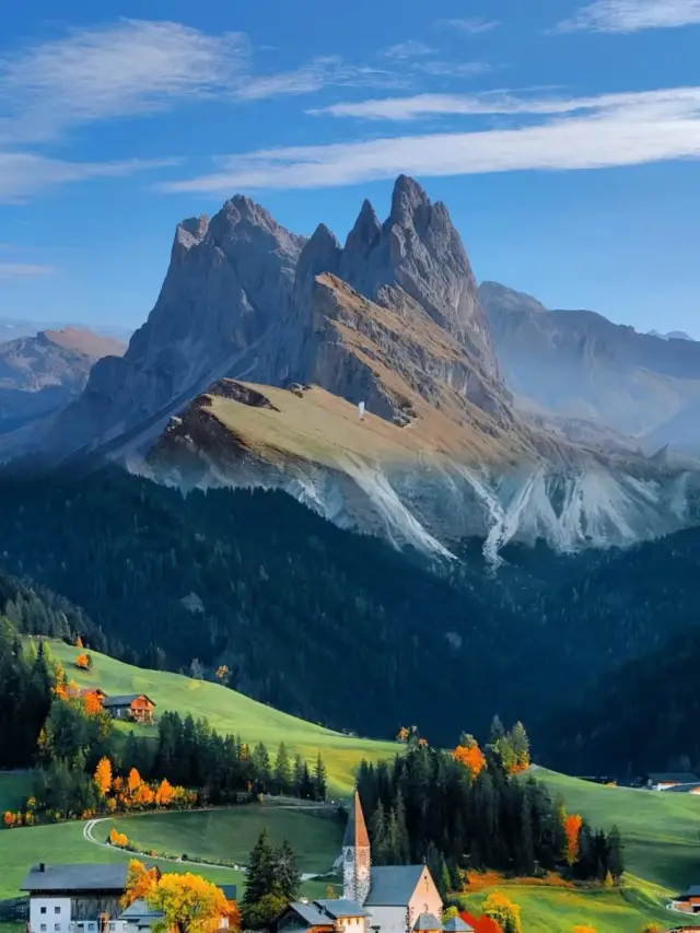 Italy's Dolomites, so beautiful it's almost criminal!!
