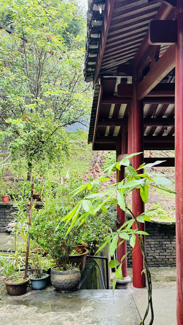 林陽禪寺又名「靈」陽寺