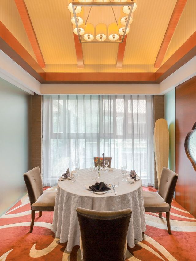 🌟 Henan Highlights: Kaifu International's Cozy Stay ✈️🏨