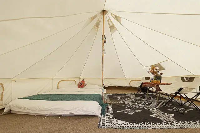 ชีวิตคือทุ่งกว้าง! มาตั้งแคมป์ที่ทะเลทรายเท็งเกอรี