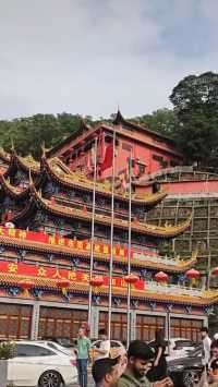 隱藏於東莞大嶺山鎮的一座雄偉壯觀的寺院。