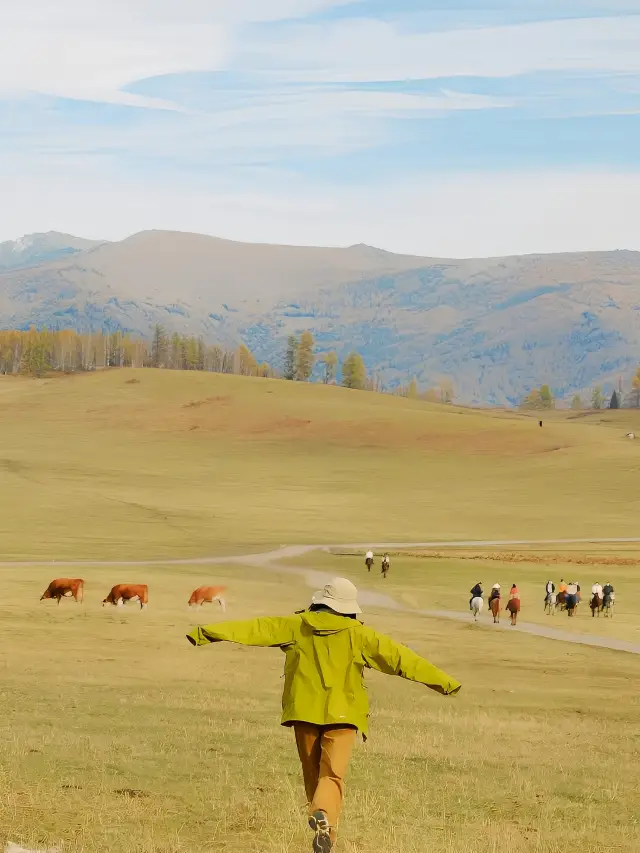 You must go horse riding in Hemu.