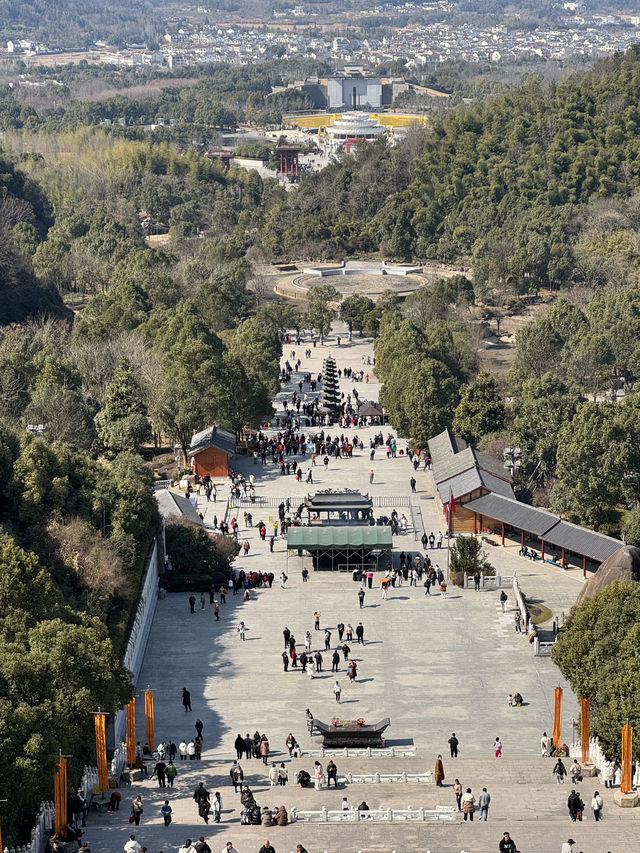 九華山地藏菩薩大佛，99米