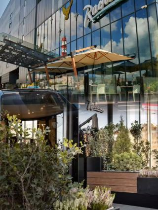 The Ginza is the place to be! Stay at the Akka Hotel and experience a luxurious urban dream