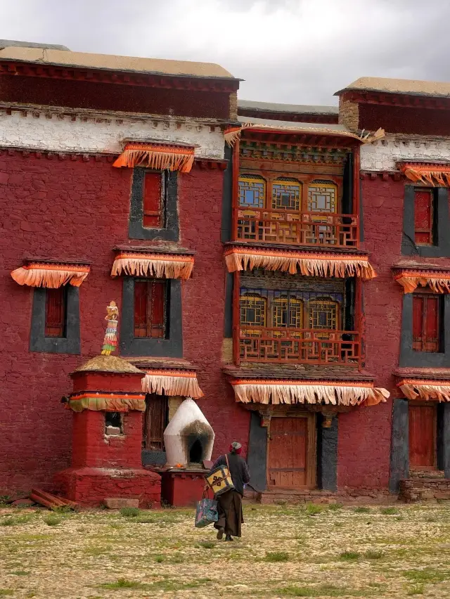 Experience Tibetan Luxury at the 'Lhagyari Dynasty'