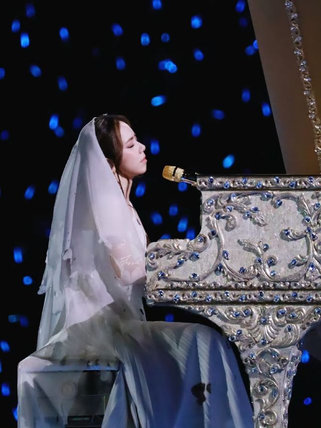 G.E.M.鄧紫棋「I AM GLORIA」洛陽站亮點筆記