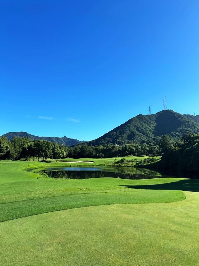 住進《富春山居圖》，解鎖嚮往的生活