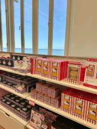 大阪這間 Hello Kitty 專賣店，簡直是粉紅控天堂💖