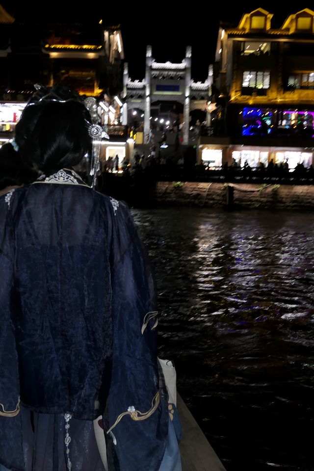 來鳳凰古城你就咁玩，詳細嘅旅遊避雷版