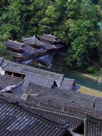 逃離城市，去郎德上寨赴一場山水之約