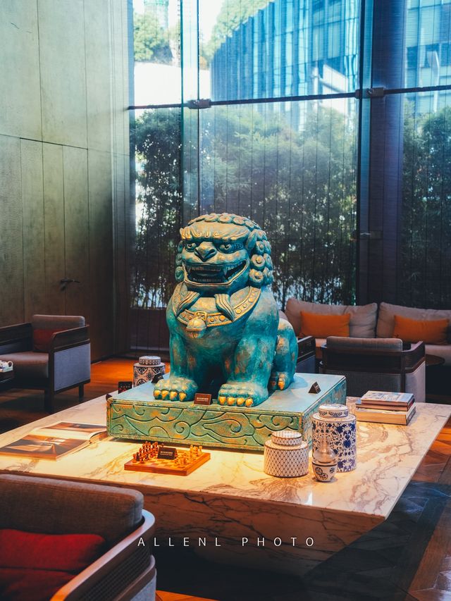 在重慶沒有被熱暈，因為整天都在這裡微醺（寶藏夜景酒店推薦）