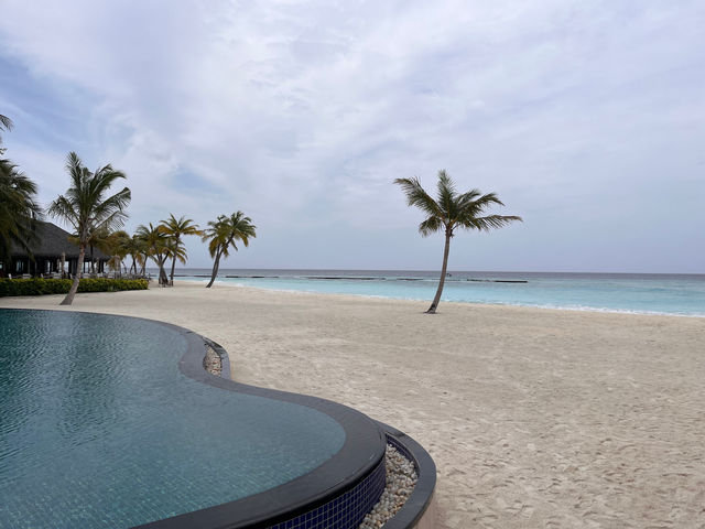 Unforgettable Honeymoon at Veligandu Resort